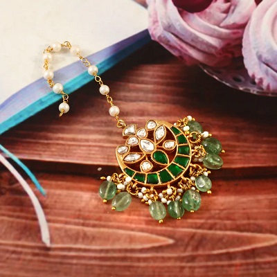 Kundan Maang Tikka Set